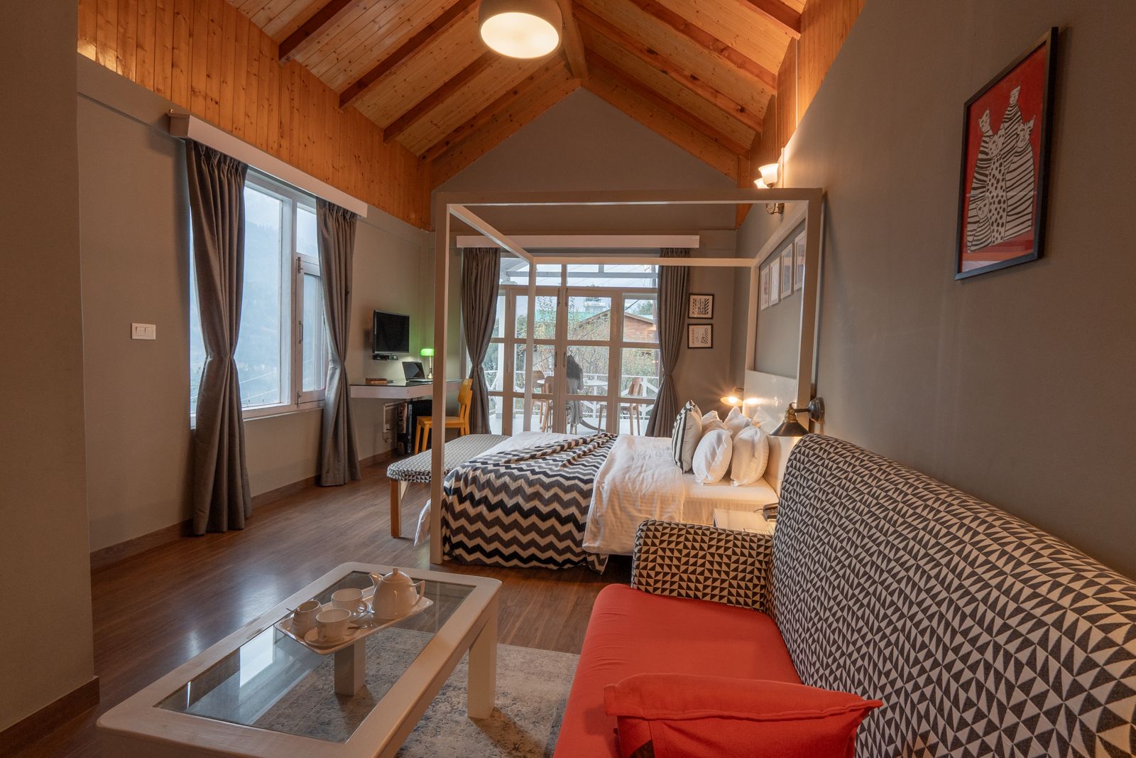 Between Snow and Stream